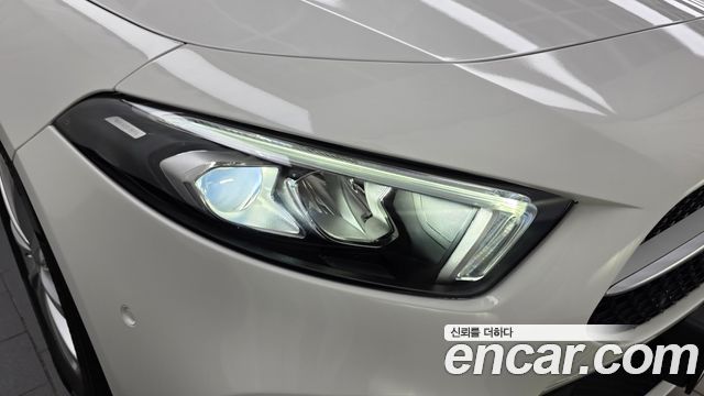 Mercedes-Benz A-Class (W177) A220 Sedan 2020 — фото 22