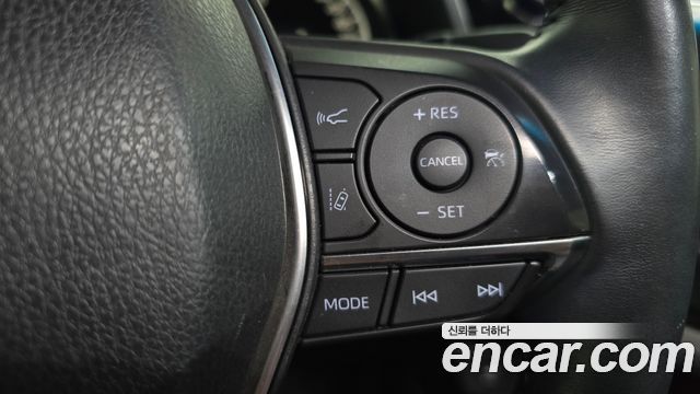 Toyota Camry (XV70) 2.5 Sport Edition(Nono Tone) 2020 — фото 16