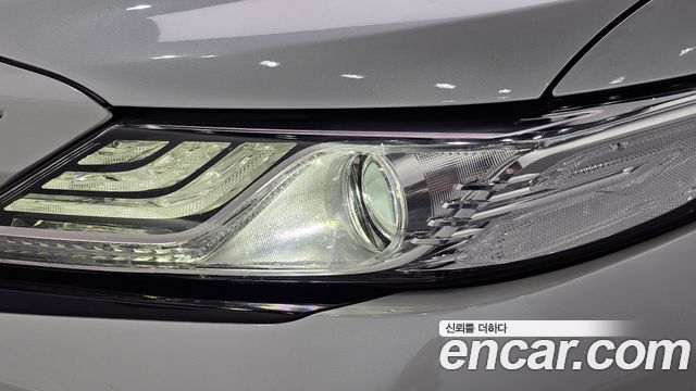 Toyota Camry (XV70) 2.5 Sport Edition(Nono Tone) 2020 — фото 22