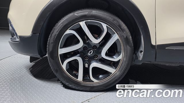 Renault Korea QM3 LE 2015 — фото 5