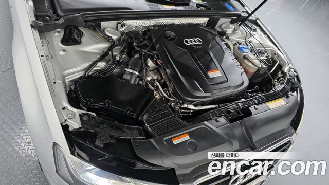 Audi A4 35 TDI Quattro Dynamic B8 2015 — фото 6