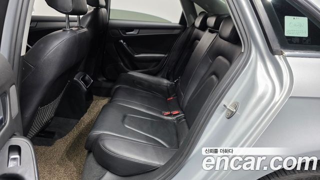 Audi A4 35 TDI Quattro Dynamic B8 2015 — фото 11
