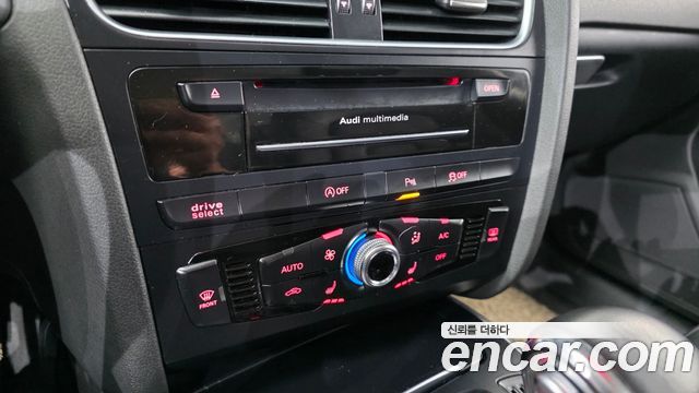 Audi A4 35 TDI Quattro Dynamic B8 2015 — фото 17