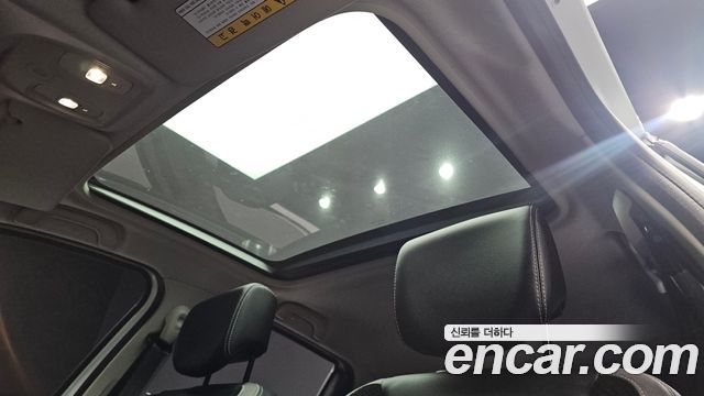 Renault Korea Clio Intens Panoramic 2019 — фото 15
