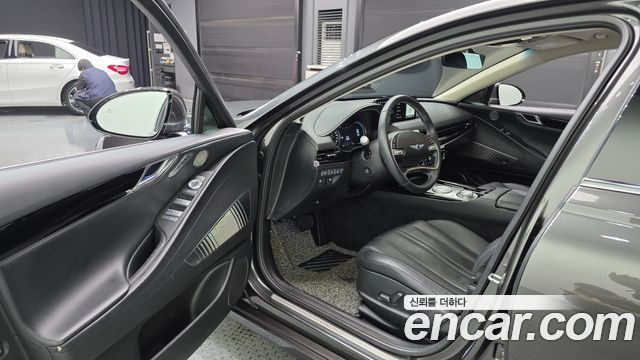 Genesis G80 (RG3) Gasoline 2.5 Turbo AWD 2022 — фото 10