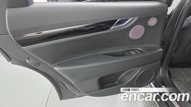 Genesis G80 (RG3) Gasoline 2.5 Turbo AWD 2022 — фото 25