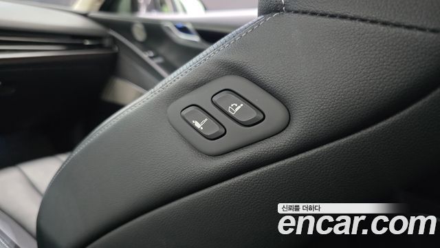 Genesis G80 (RG3) Gasoline 2.5 Turbo AWD 2022 — фото 31