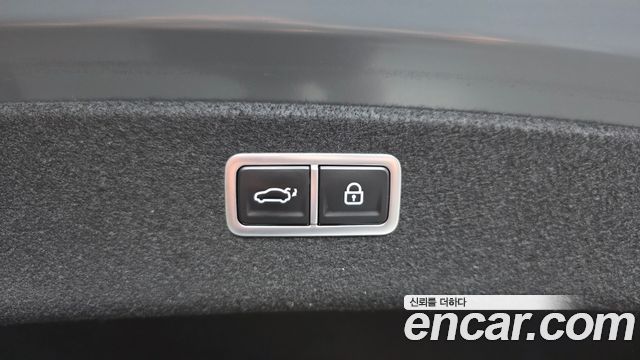 Genesis G80 (RG3) Gasoline 2.5 Turbo AWD 2022 — фото 32