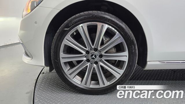 Mercedes-Benz E-Class (W213) E350 4MATIC Exclusive 2023 — фото 5