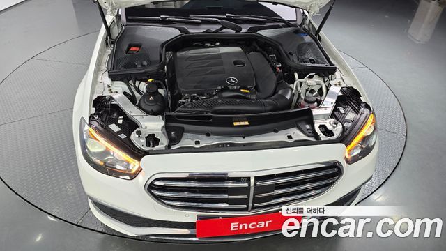 Mercedes-Benz E-Class (W213) E350 4MATIC Exclusive 2023 — фото 6