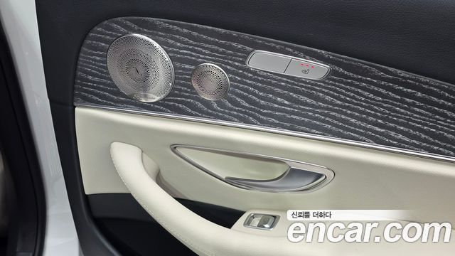 Mercedes-Benz E-Class (W213) E350 4MATIC Exclusive 2023 — фото 30