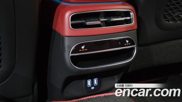 Genesis GV70 2.5T Gasoline 2WD 2021 — фото 18