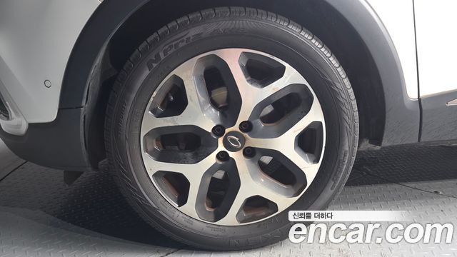 Renault Korea QM3 RE Signature 2018 — фото 5