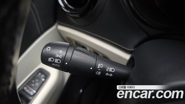 Renault Korea QM3 RE Signature 2018 — фото 18
