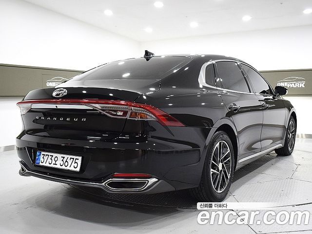 Hyundai Grandeur (IG) 3.0 LPi Rent Car Premium 2023 — фото 3