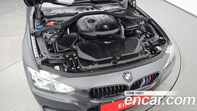 BMW 3 Series (F30) 330i M Sport Shadow 2018 — фото 6