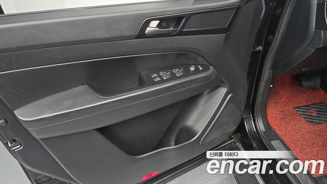 KG Mobility (SsangYong) Rexton Sports Diesel 2.2 2WD Prestige Special 2020 — фото 24