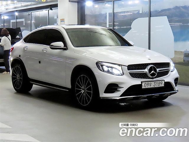 Mercedes-Benz GLC-Class (X253) GLC300 4MATIC AMG Line Coupe 2019 — фото 1