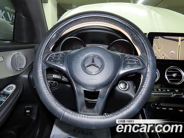 Mercedes-Benz GLC-Class (X253) GLC300 4MATIC AMG Line Coupe 2019 — фото 8
