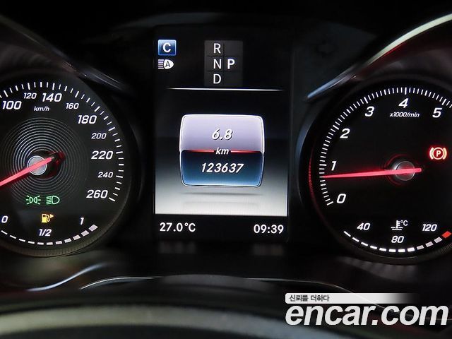 Mercedes-Benz GLC-Class (X253) GLC300 4MATIC AMG Line Coupe 2019 — фото 9