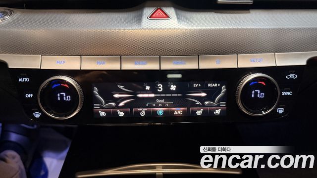 Genesis Electrified G80 (RG3) e-AWD 2022 — фото 18