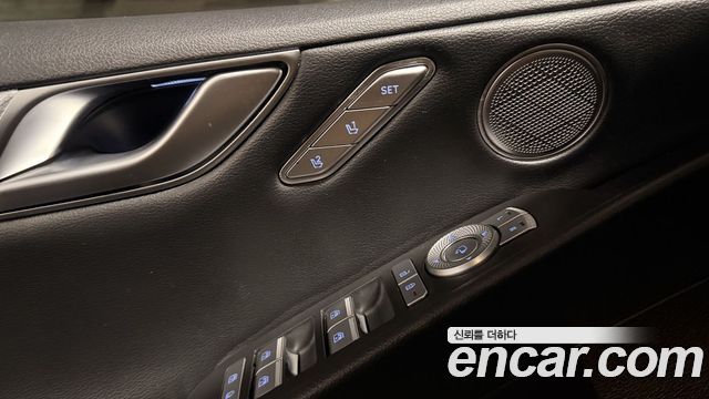 Genesis Electrified G80 (RG3) e-AWD 2022 — фото 19