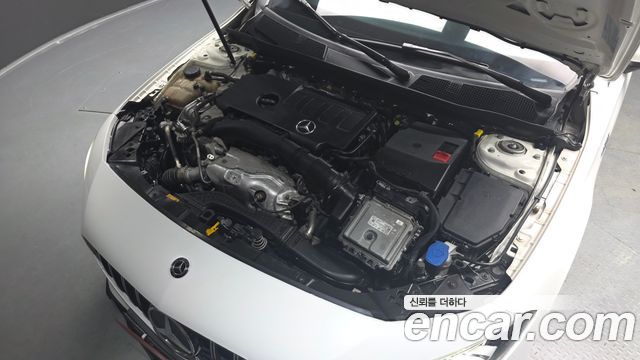 Mercedes-Benz A-Class (W177) A220 Sedan 2020 — фото 6