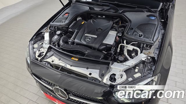 Mercedes-Benz E-Class (W213) E250 AMG Line 2023 — фото 6