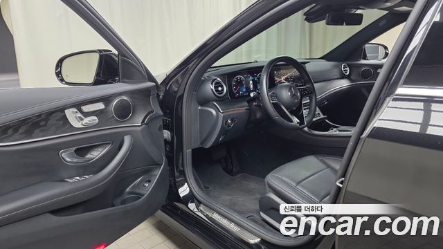 Mercedes-Benz E-Class (W213) E250 AMG Line 2023 — фото 10