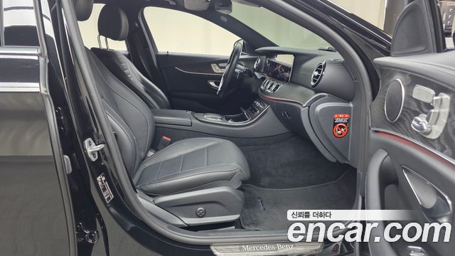Mercedes-Benz E-Class (W213) E250 AMG Line 2023 — фото 11