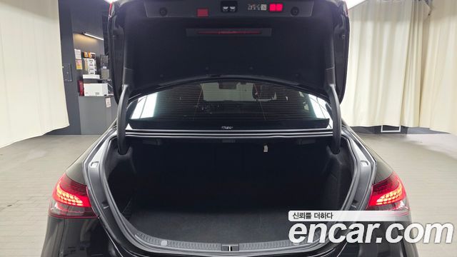 Mercedes-Benz E-Class (W213) E250 AMG Line 2023 — фото 20