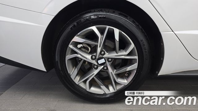 Hyundai Sonata (DN8) 2.0 Premium 2021 — фото 5