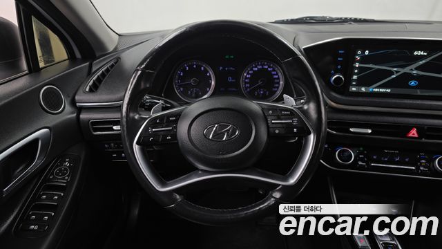 Hyundai Sonata (DN8) 2.0 Premium 2021 — фото 13