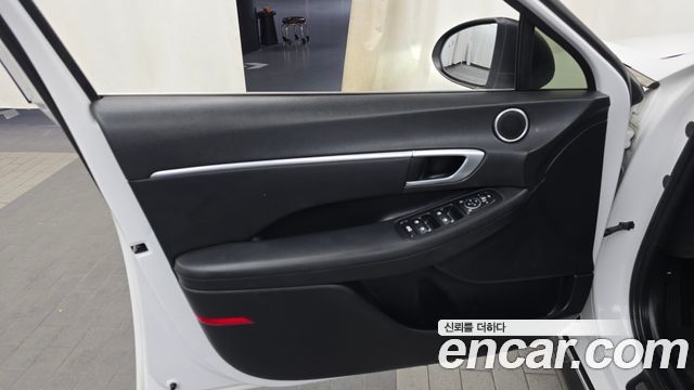 Hyundai Sonata (DN8) 2.0 Premium 2021 — фото 24
