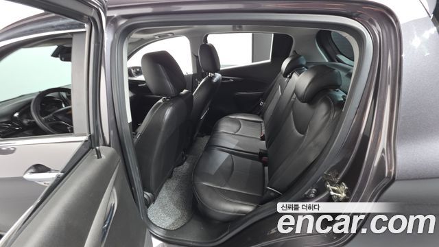 Chevrolet Next Spark LTZ 2016 — фото 18