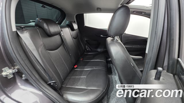 Chevrolet Next Spark LTZ 2016 — фото 19