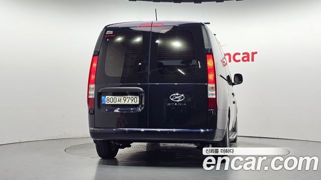 Hyundai Staria L3.5 Cargo 3-Seater Modern 2022 — фото 4