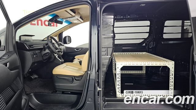 Hyundai Staria L3.5 Cargo 3-Seater Modern 2022 — фото 26