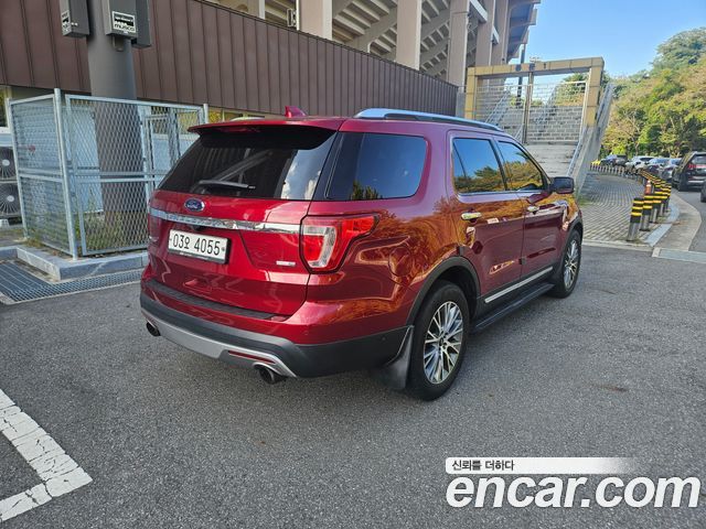 Ford Explorer 2.3 Limited 4WD 5th 2017 — фото 6