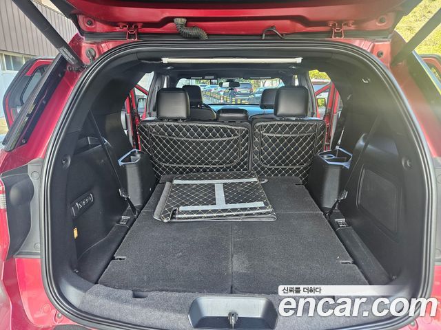 Ford Explorer 2.3 Limited 4WD 5th 2017 — фото 7