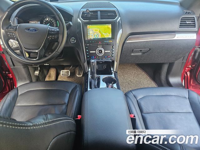 Ford Explorer 2.3 Limited 4WD 5th 2017 — фото 8