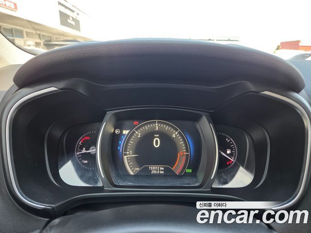Renault Korea QM6 Diesel 2WD RE 2017 — фото 15