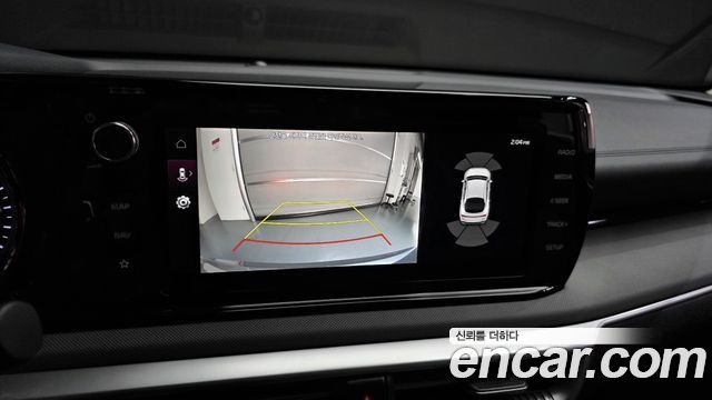 Kia K5 (III) 2.0 Prestige 2023 — фото 15