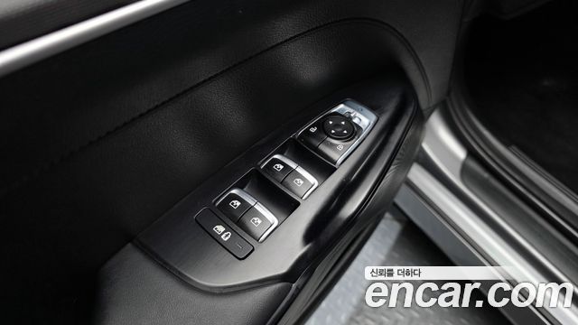 Kia K5 (III) 2.0 Prestige 2023 — фото 34