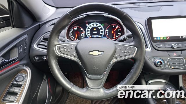Chevrolet Malibu 2.0 Turbo Perfect Black 2019 — фото 12