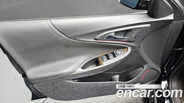 Chevrolet Malibu 2.0 Turbo Perfect Black 2019 — фото 24