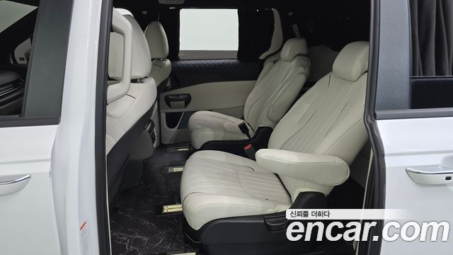 Kia Carnival (IV) Gasoline 9-Seater Hi Limousine (7-seater Limousine(Special vehicle) 2025 — фото 19