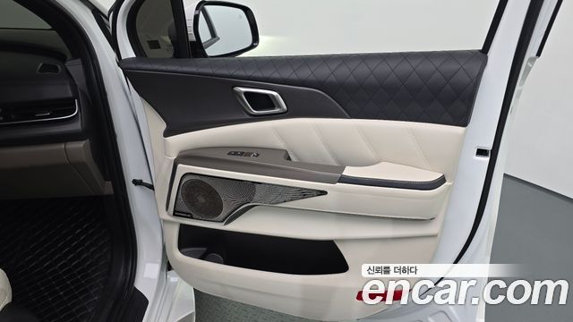 Kia Carnival (IV) Gasoline 9-Seater Hi Limousine (7-seater Limousine(Special vehicle) 2025 — фото 25