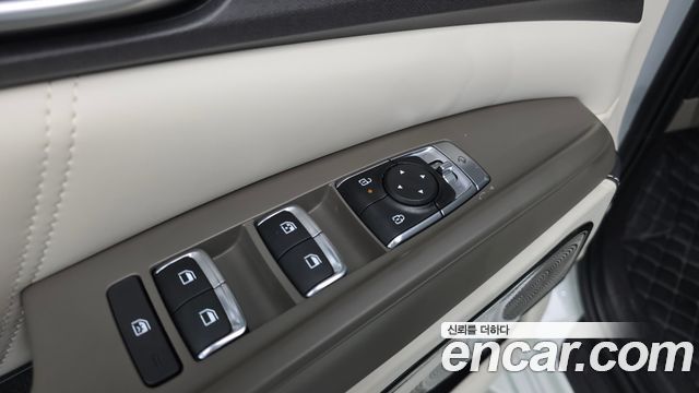 Kia Carnival (IV) Gasoline 9-Seater Hi Limousine (7-seater Limousine(Special vehicle) 2025 — фото 30