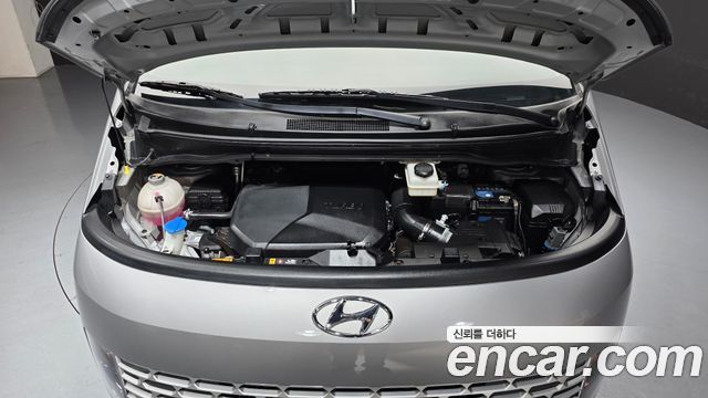 Hyundai Staria Cargo 5-Seater Modern 2022 — фото 6